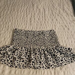 Stylish Black and White Animal Print Mini Skirt